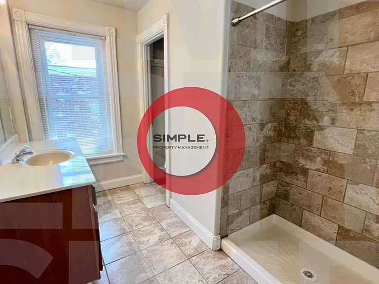260 Walnut St — Photo 8