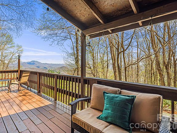 4th image of 2977 Heath Peak Rd