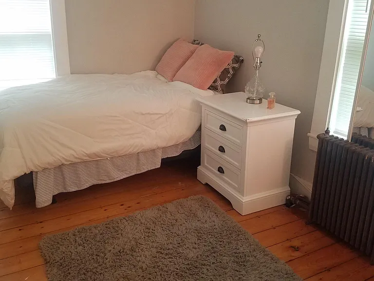 220 Bedford St — Photo 9