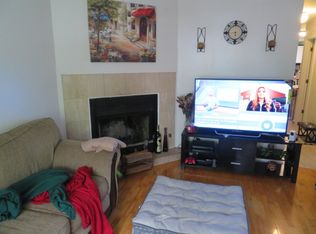 845 N Hoyne Ave #2F, Chicago, IL 60622