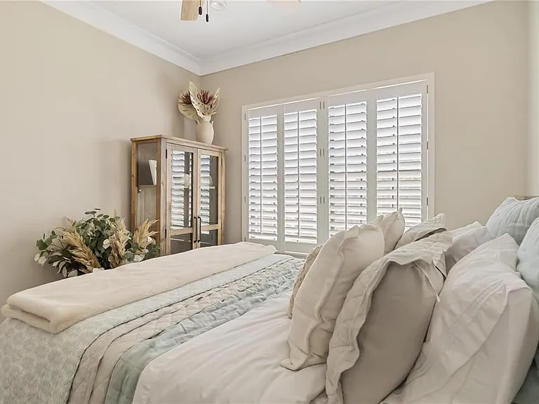 7242 Hamilton Rd — Photo 18
