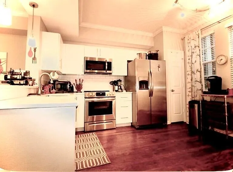 533 NE 3rd Ave #121 — Photo 8
