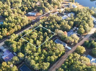 18 Shorey Dr, Defuniak Springs, FL 32433