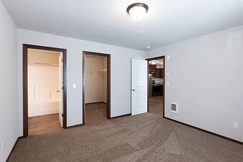 Remington Place Apartments Photo 1