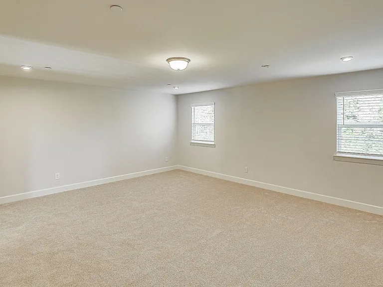 5032 Ozment Dr — Photo 45