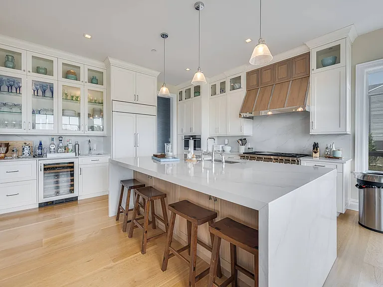 45 Dune Rd — Photo 11
