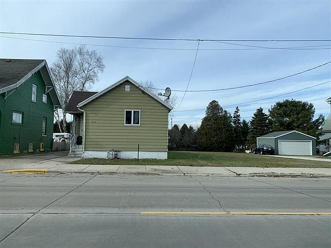 2nd image of 1310 Madison St