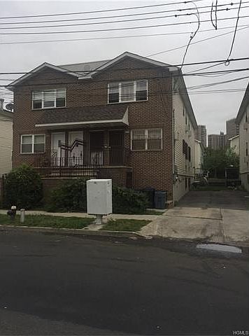 1st image of 2908 Ely Ave