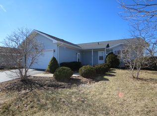 1320 9th St, Harvard, IL 60033