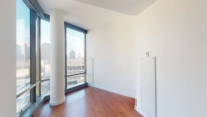 Rented by Gotham Organization | media 15