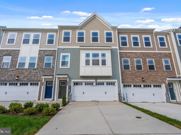 330 Sweetbay Rd, Essex, MD 21221
