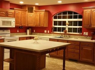 1861 Fout Rd, Frankfort, OH 45628