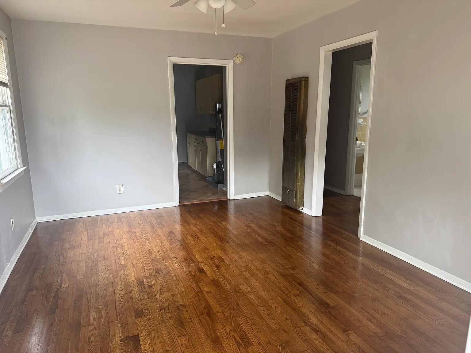 4 bed, 1303 sqft, $1,250 — Photo 3