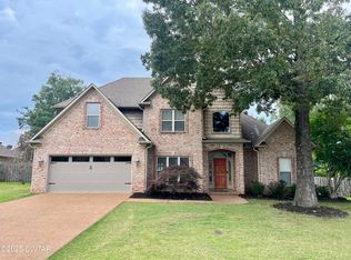 15 Greenwich Cv, Jackson, TN 38305