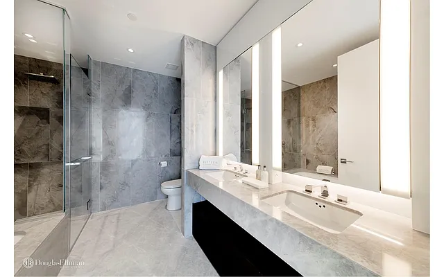 Rented by Douglas Elliman | media 24