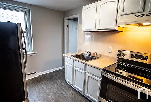 1 bed, $950 — Photo 1