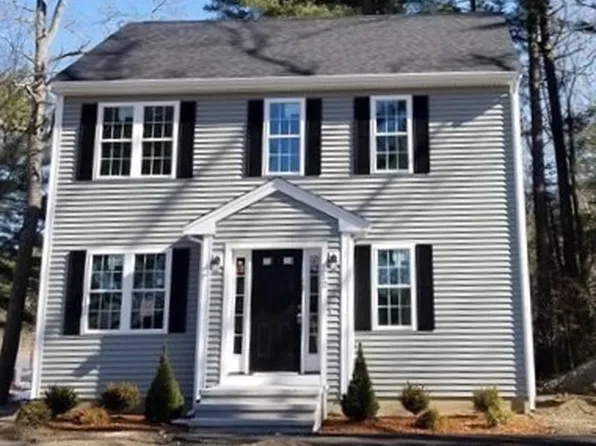 37 Bumble Bee Dr, Plymouth, MA 02360