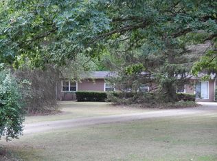 10289 Summerfield Rd, Temperance, MI 48182