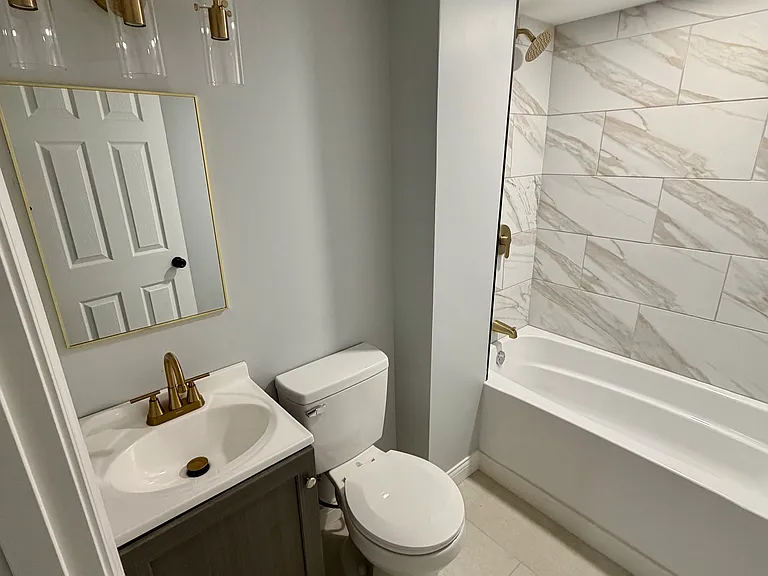 2604 Schrage Ave #1 — Photo 12