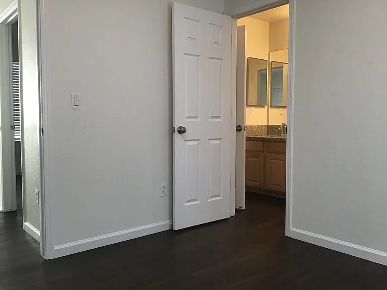 3976 Dominus Dr — Photo 23