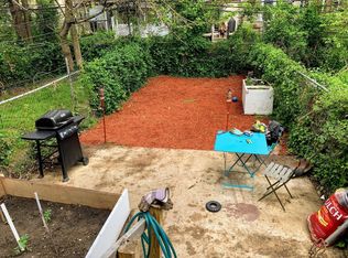 5229 Walnut St #1R, Philadelphia, PA 19139