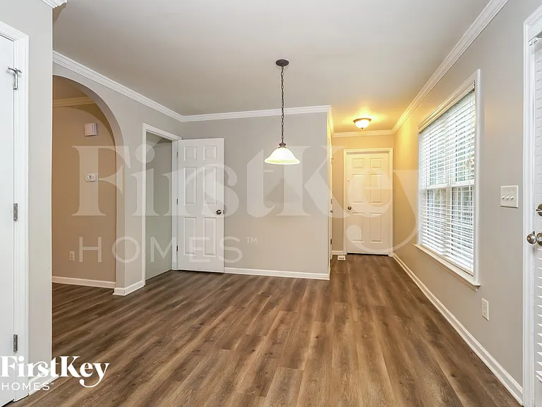 4141 Meredith Woods Ln — Photo 6