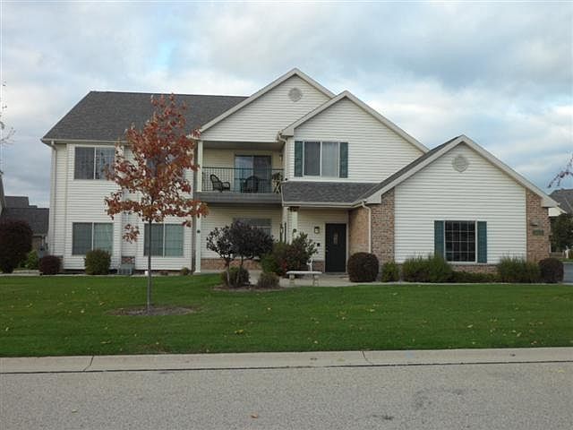 1st image of 118 Pheasant Run Unit C