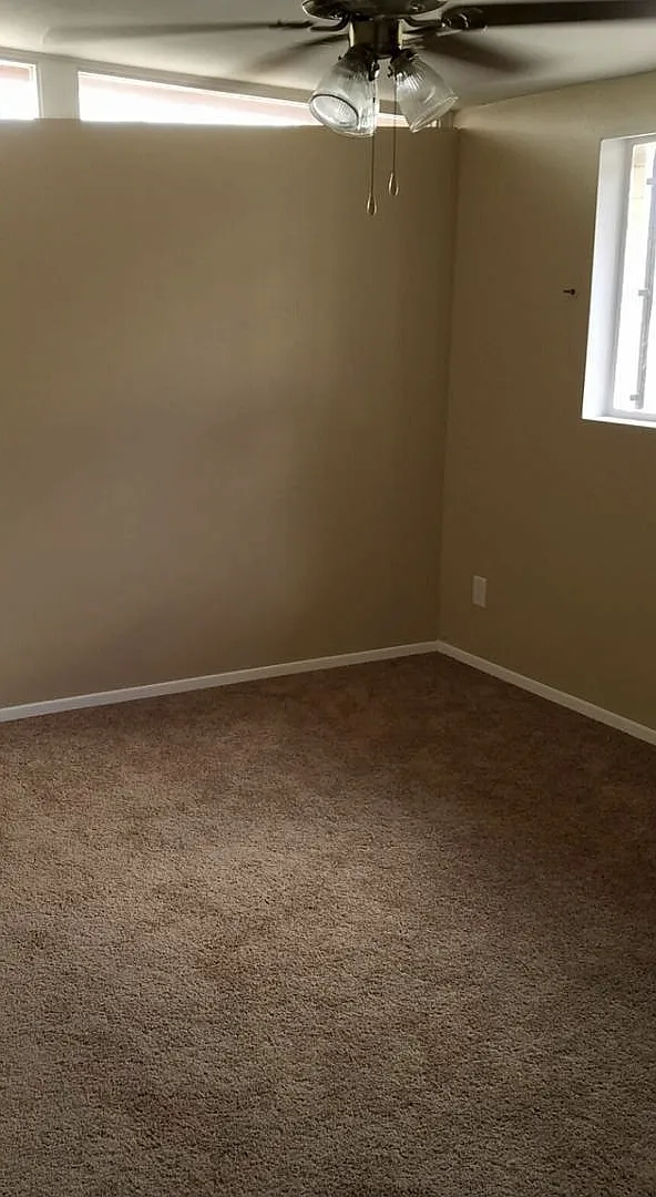 E Kenyon Dr, Tucson — Photo 1
