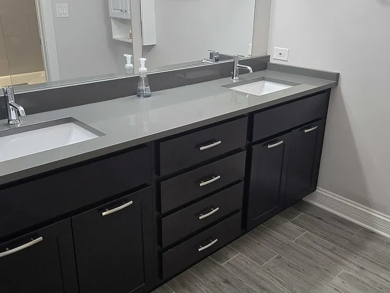 2309 N Leavitt St #3 — Photo 5