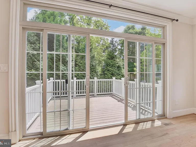 5718 Huntington Pkwy — Photo 27