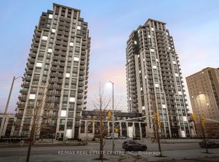 202 Burnhamthorpe Rd E #2208, Mississauga, ON L5A 3R8