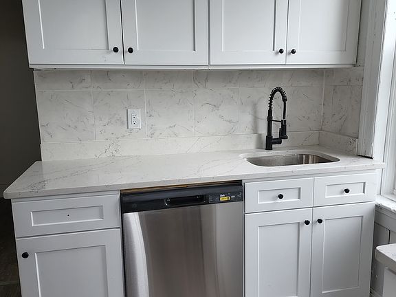 4th image of 3024 John F Kennedy Blvd #2