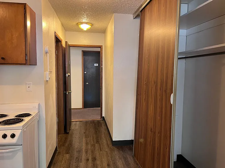 4115 Brooklyn Avenue Northeast — Photo 10