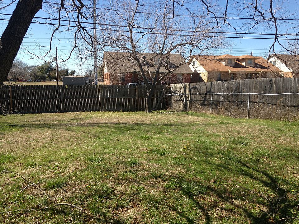 2nd image of 2712 Kristinwood Dr