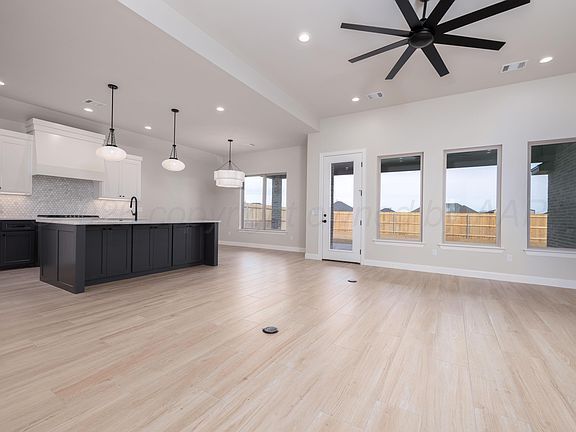 3rd image of 10300 Prickly Pear Rd