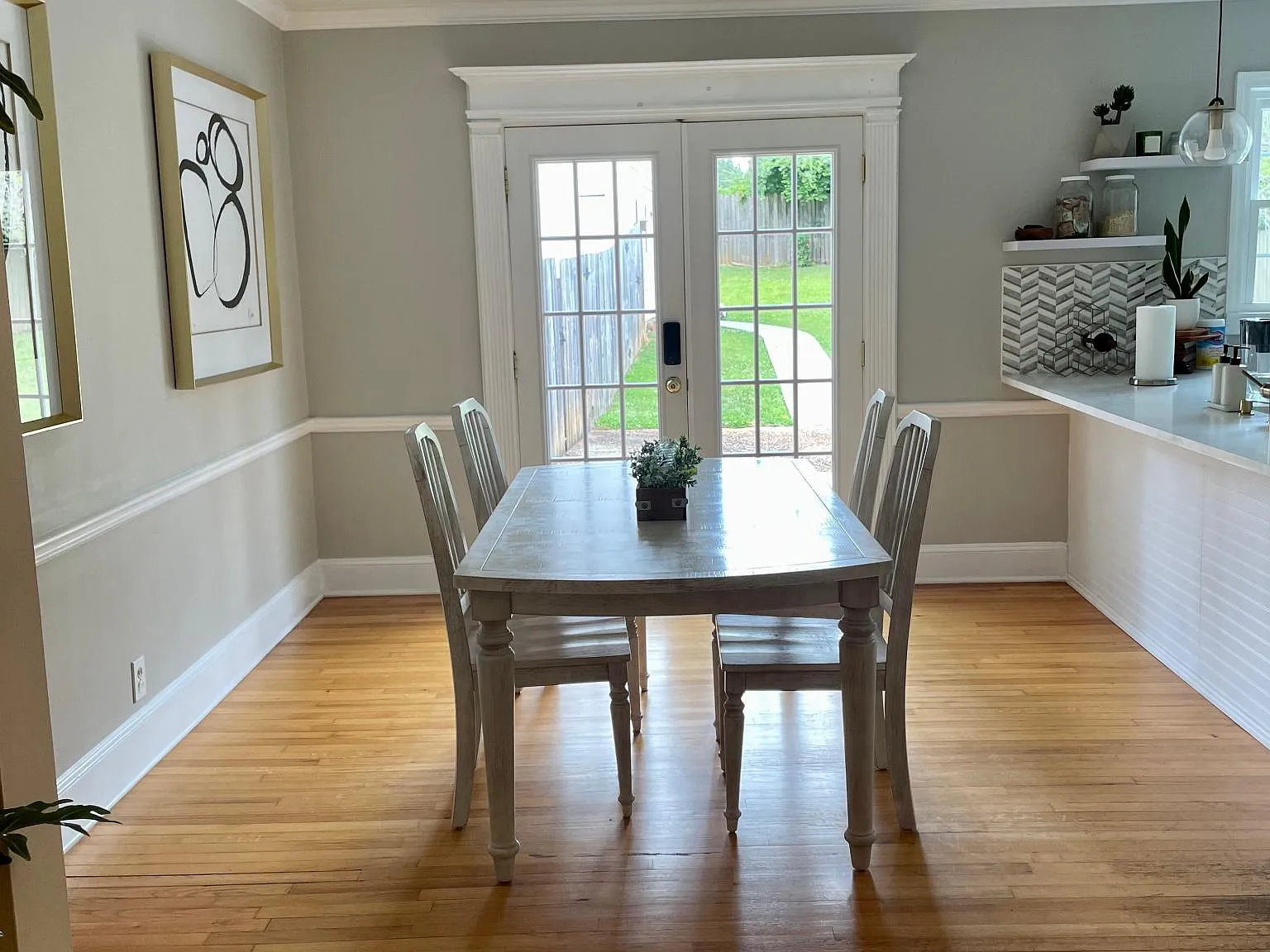 3 bed, 1720 sqft, $3,650 — Photo 4