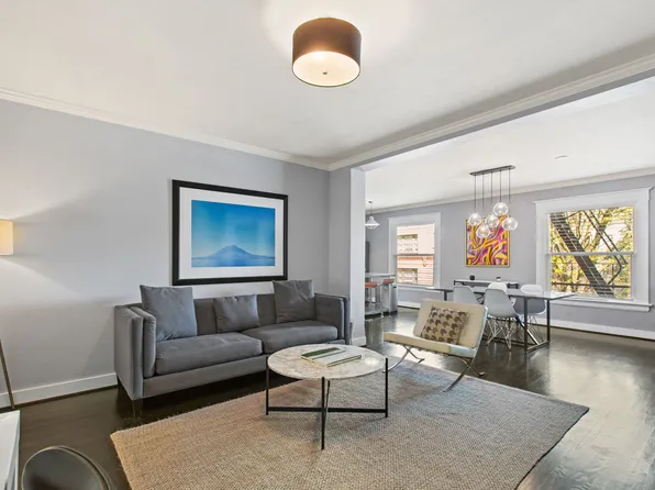 1104 SW Columbia St Unit 201, Portland, OR 97201