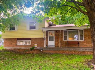 2309 5th Ave, Sterling, IL 61081