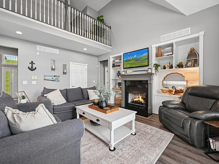 135 Harbour Pointe Dr — Photo 7