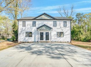 303A 2nd Ave, Gaffney, SC 29340