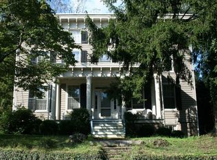 67 S Main St, Stockton, NJ 08559