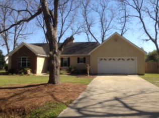 28 Palmetta Rd, Tifton, GA 31793