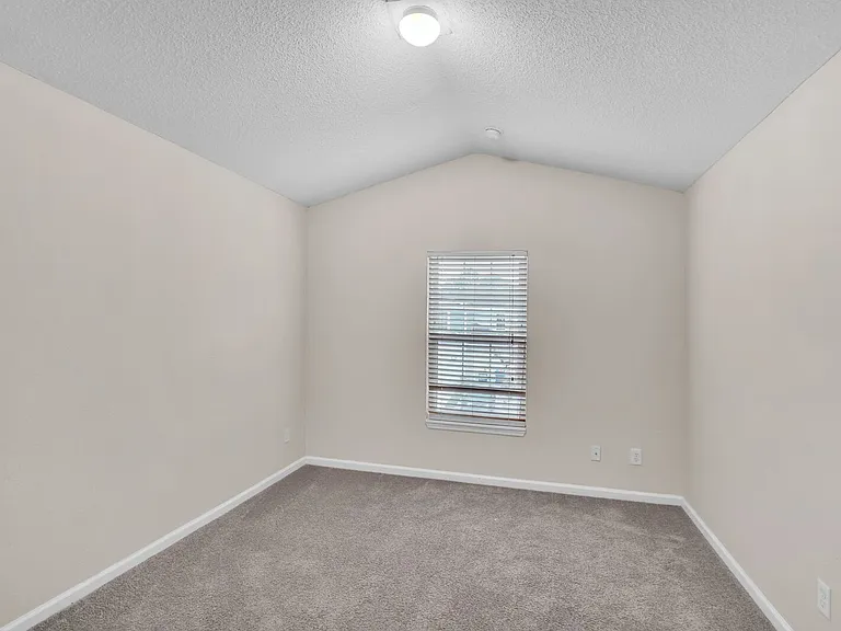 1692 Biscayne Bay Cir — Photo 13