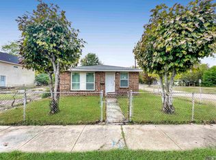 2522 Thomas H Delpit Dr, Baton Rouge, LA 70802