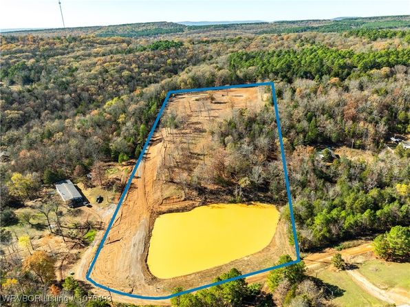 Boot Hill Trl, Cedarville, AR 72932