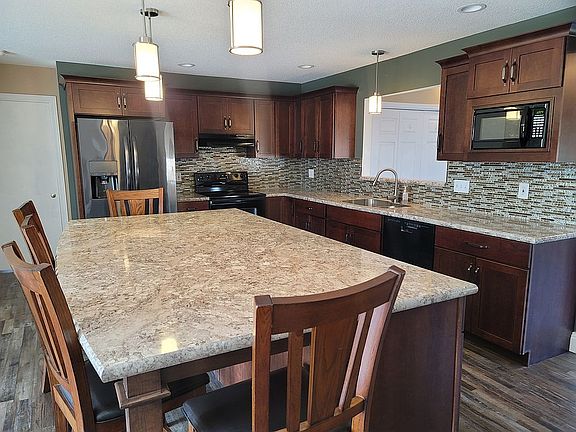 Kitchen island