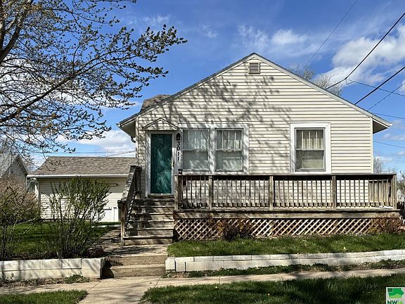 2nd image of 3011 Stone Ave