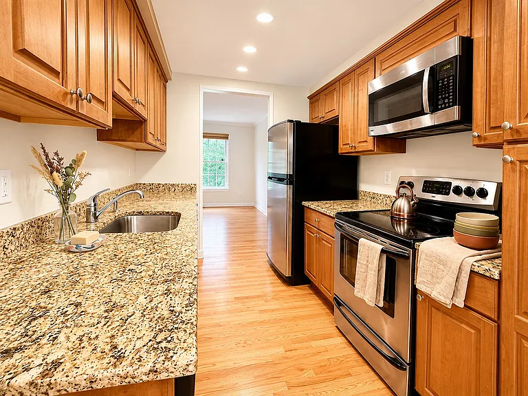 10367 Granite Creek Ln — Photo 4