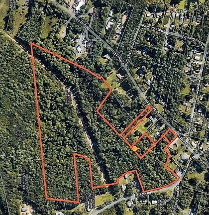 2nd image of 7 Pequot Rd #7