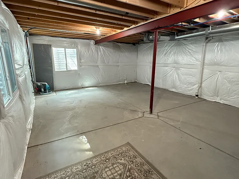 1558 S Dallas Cir — Photo 17
